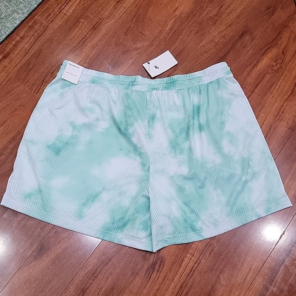 NWT plus size Nike tie dye mesh shorts - Picture 6 of 8